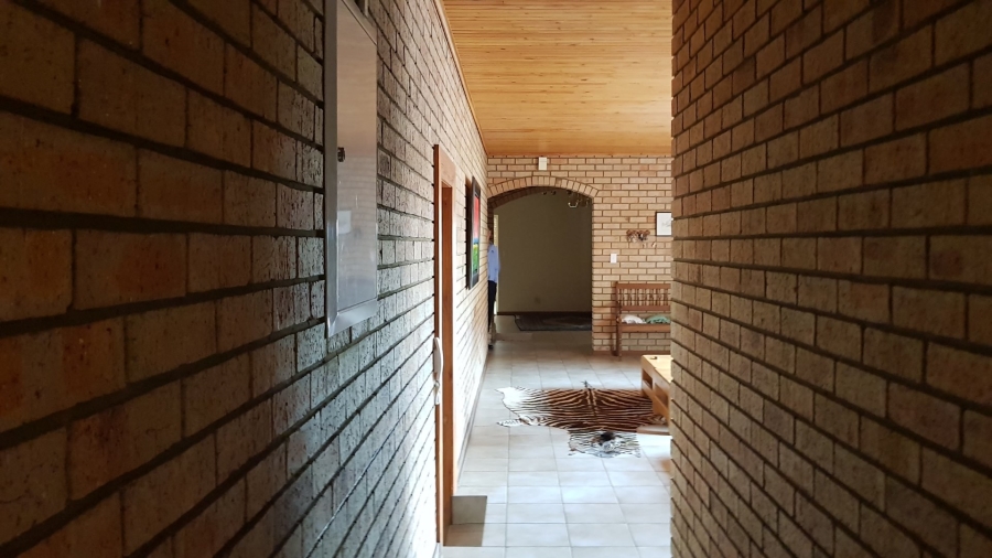 5 Bedroom Property for Sale in Sasolburg Rural Free State